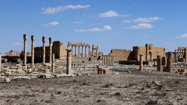 A view of the external columns of Palmyra's Temple of Bel in the ancient Syrian city on March 31, 2016. (AFP/Joseph Eid) A view of the external columns of Palmyra's Temple of Bel in the ancient Syrian city on March 31, 2016. (AFP/Joseph Eid)