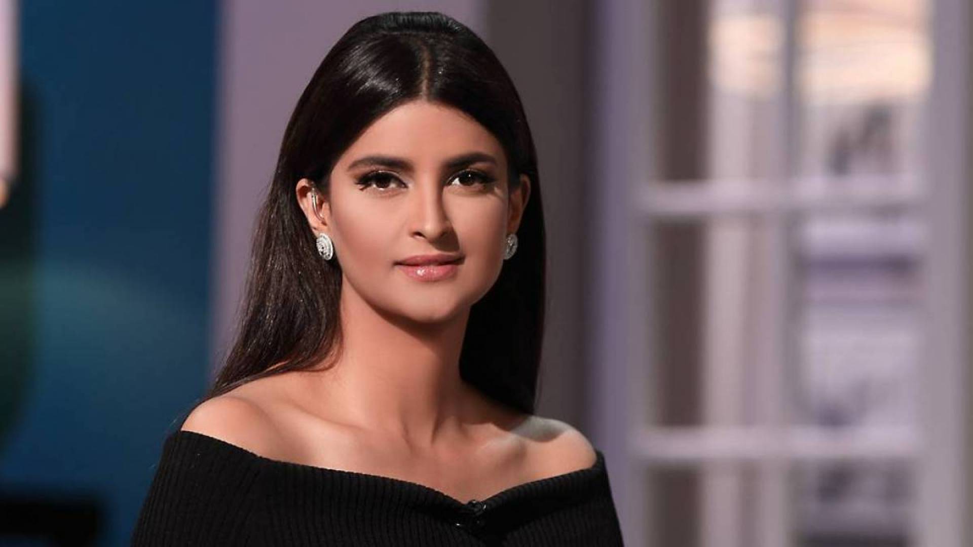 علا الفارس تنشر صورة لفستان زفافها.. يليق بك الأبيض | البوابة