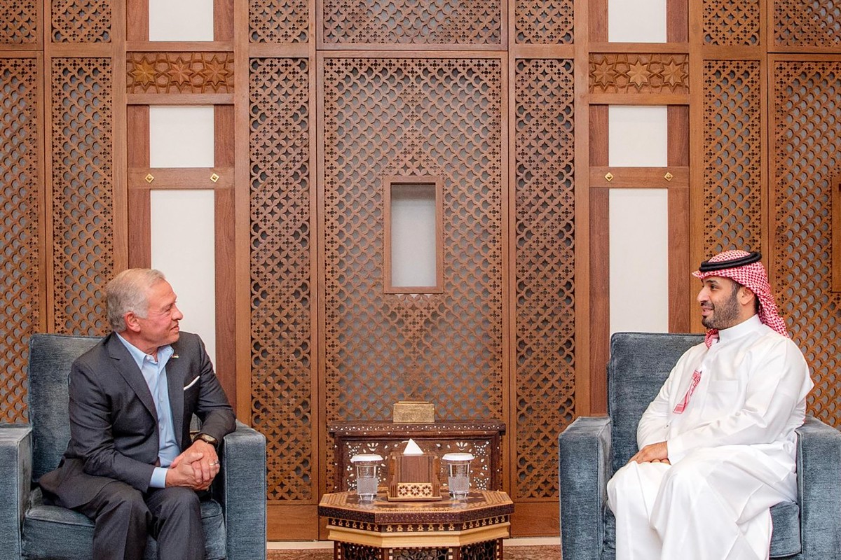 King of Jordan meets Saudi Crown Prince in NEOM