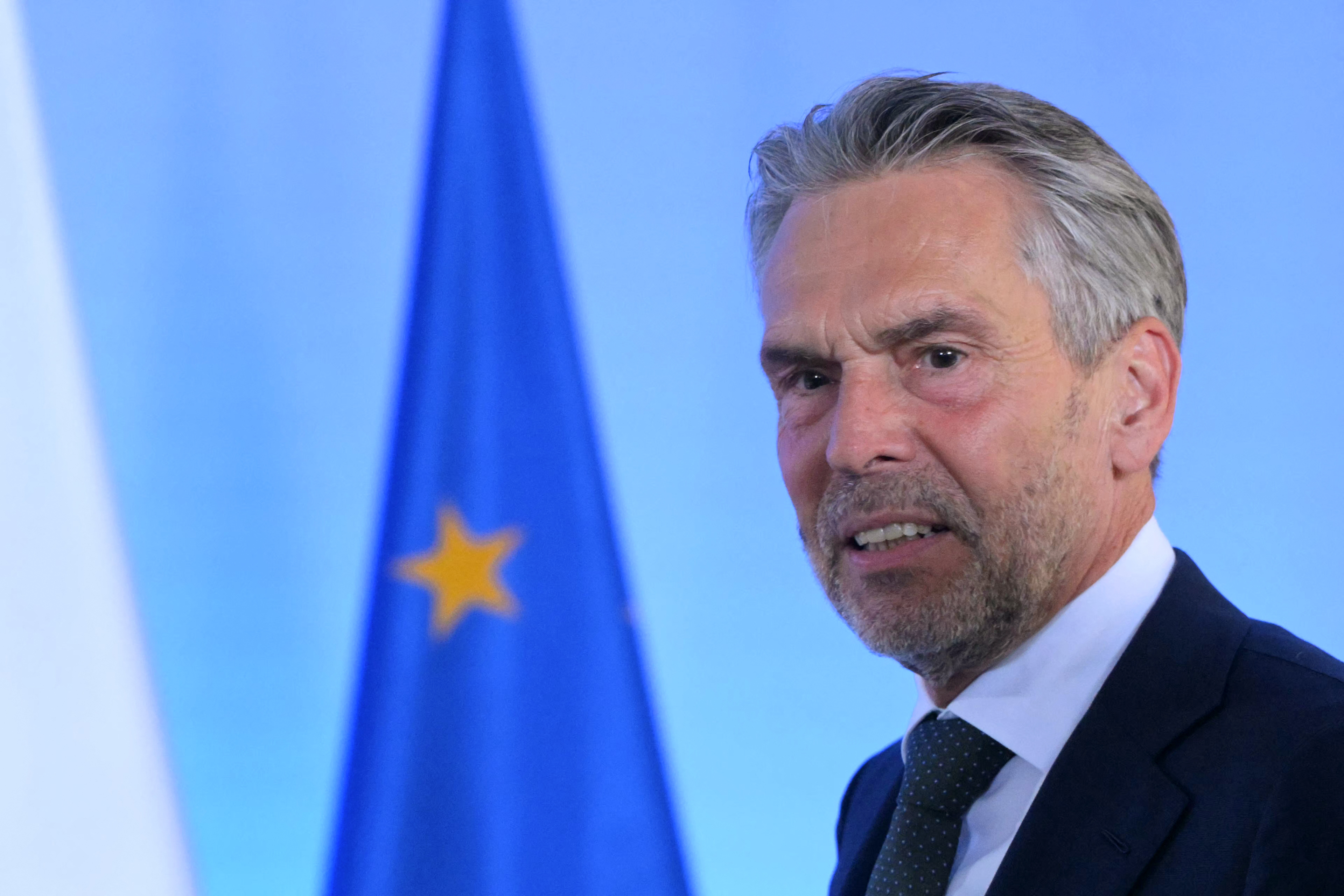 "We refuse to stay silent" — Mass resignations shake Dutch government