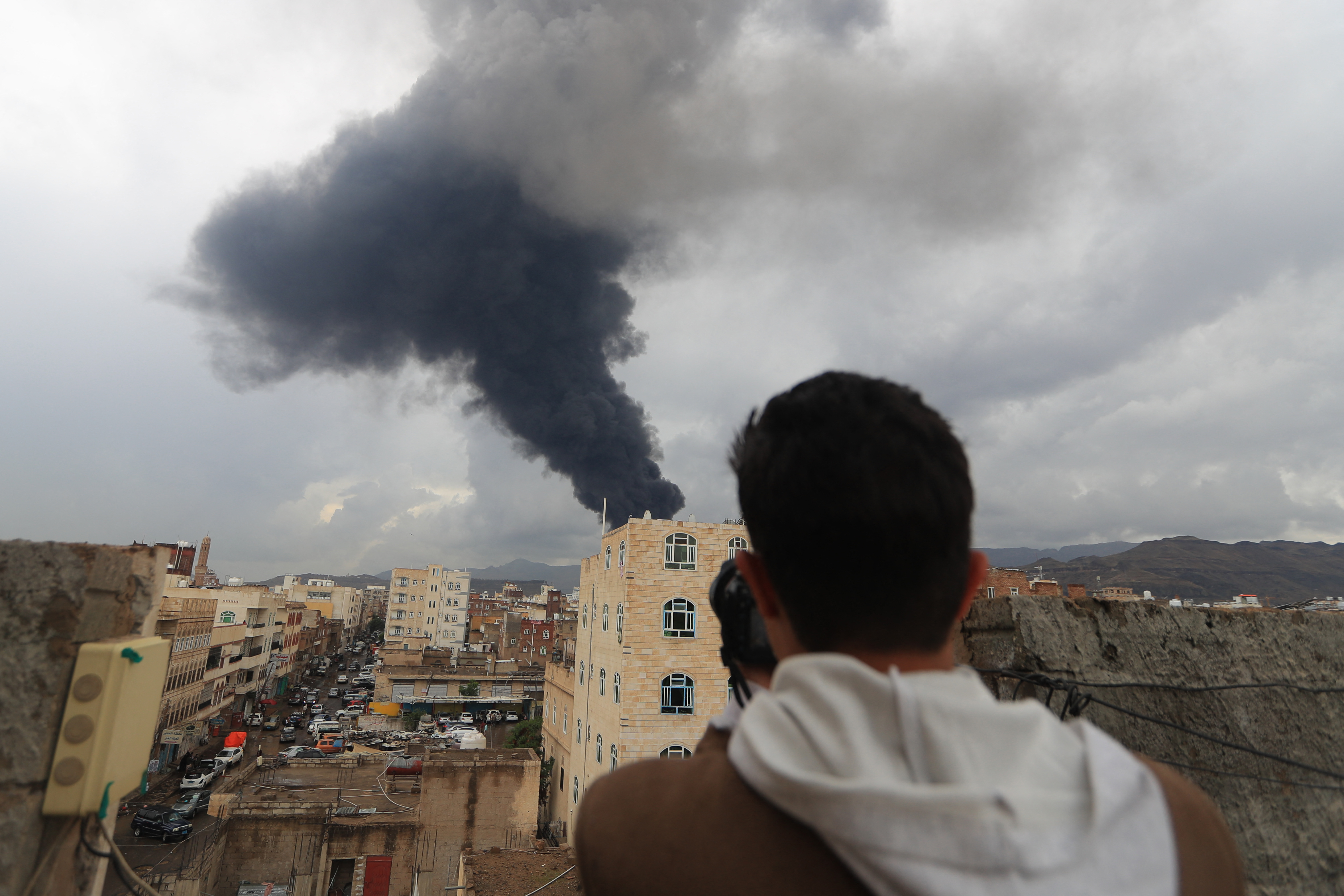 Israel sends "Message of Fire" to Houthis and Iran after Sana’a airstrikes