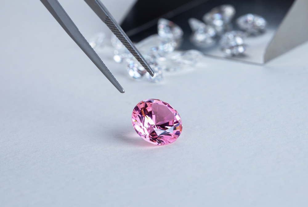 Dubai police retrieve $25 million pink diamond from thieves