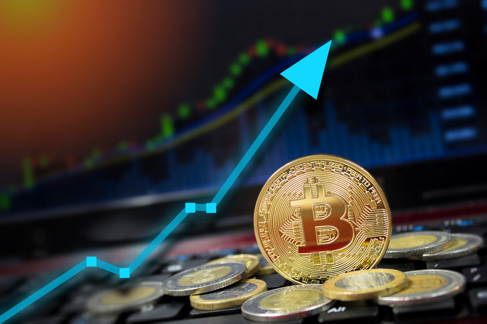 Bitcoin breaks a new record, hits over $125,000