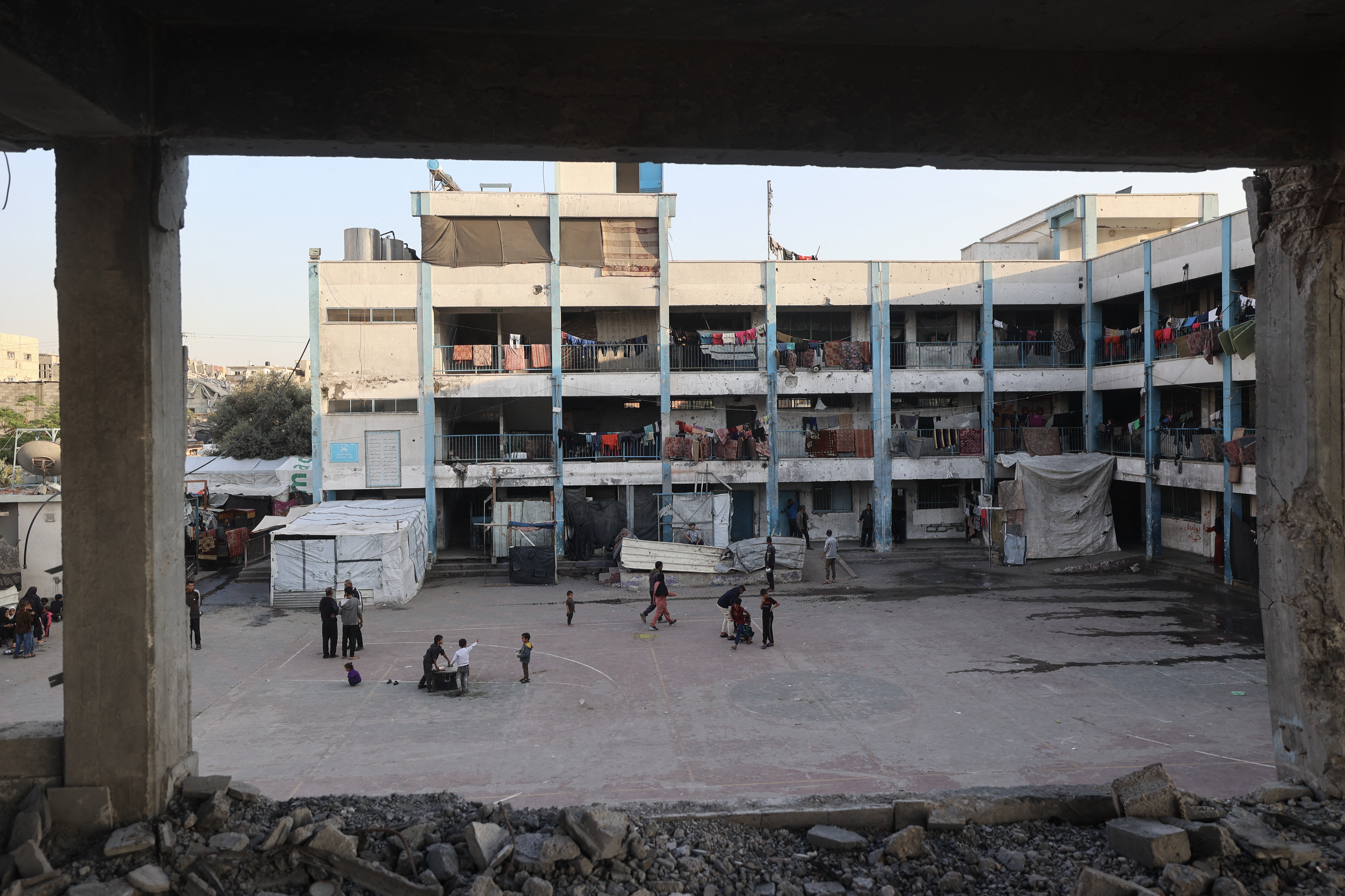 22 Palestinians killed as Israel steps up airstrikes in Gaza