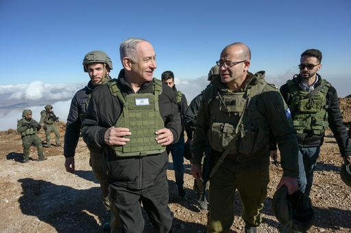 Netanyahu pozdravil resolucijo ZDA o Gazi in obiskal izraelske vojake v Siriji