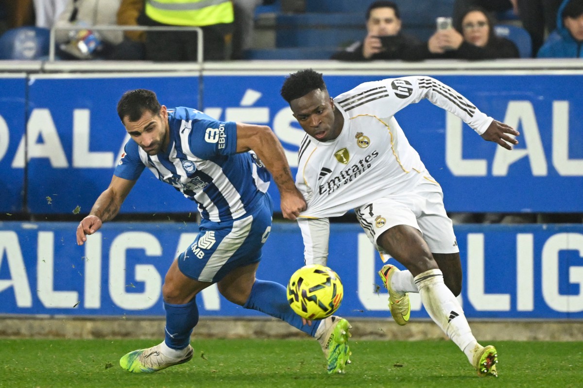 لم يحتسبها لأنها لي: نجم ريال مدريد يتهم الحكم بالتحيز بعد حرمانه من ركلة جزاء واضحة 