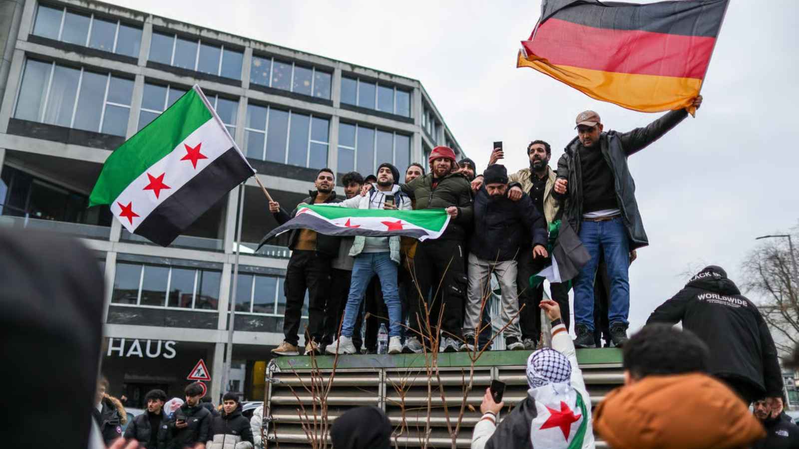 قرارات صادمة..ألمانيا تبدأ مراجعة شاملة لملف اللجوء السوري