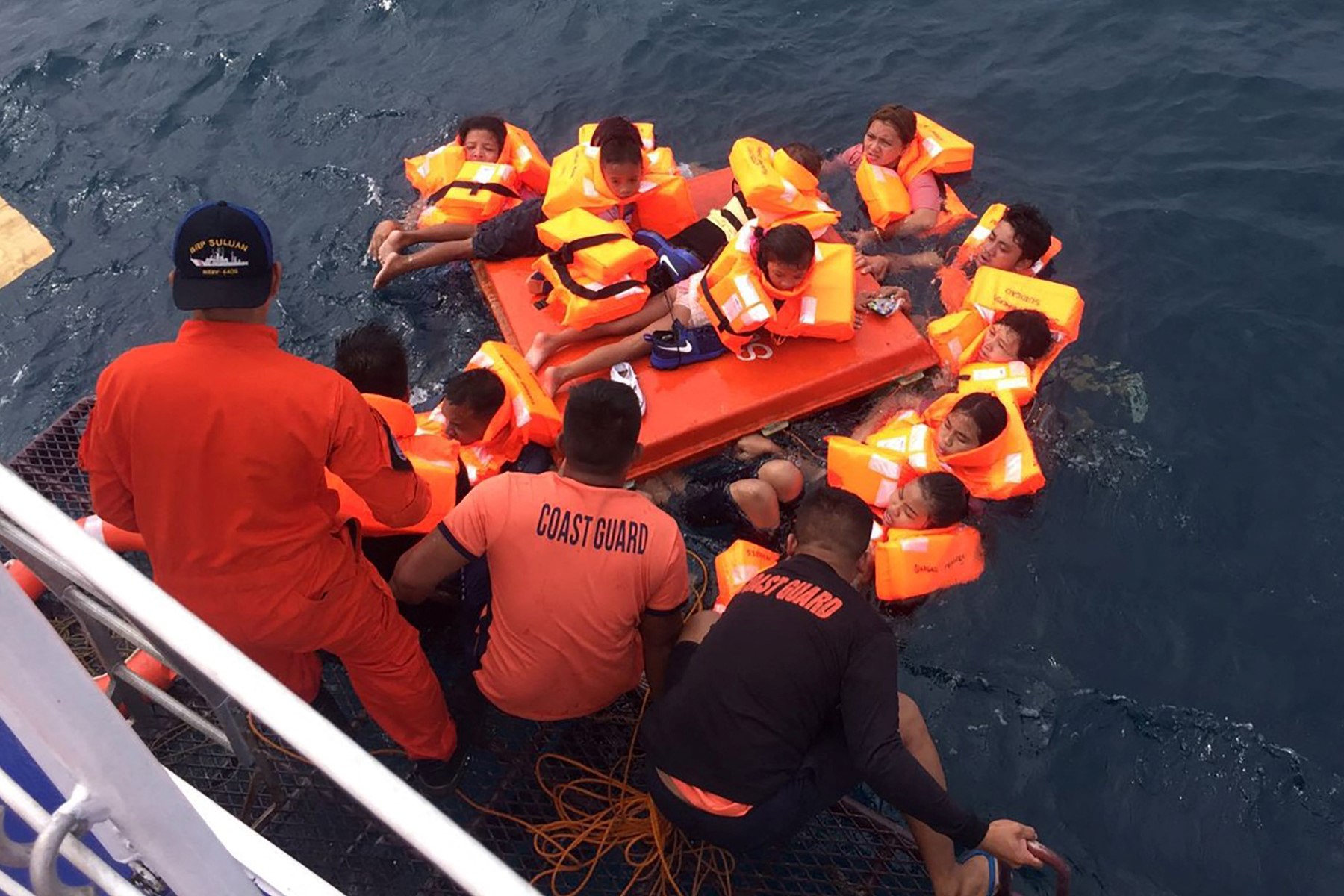 Philippines ferry sinking kills 18, search continues for missing