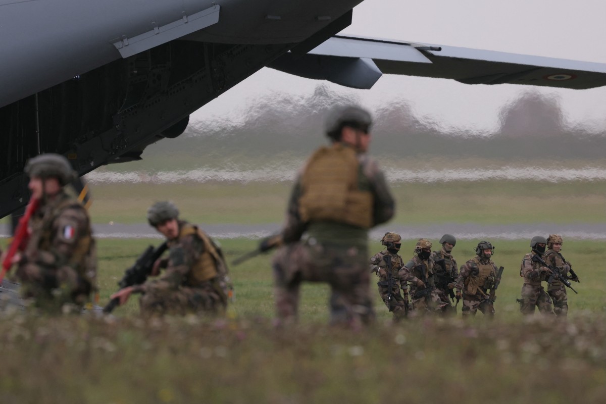 Trump pulling back — or stalling for a secret commando assassination?