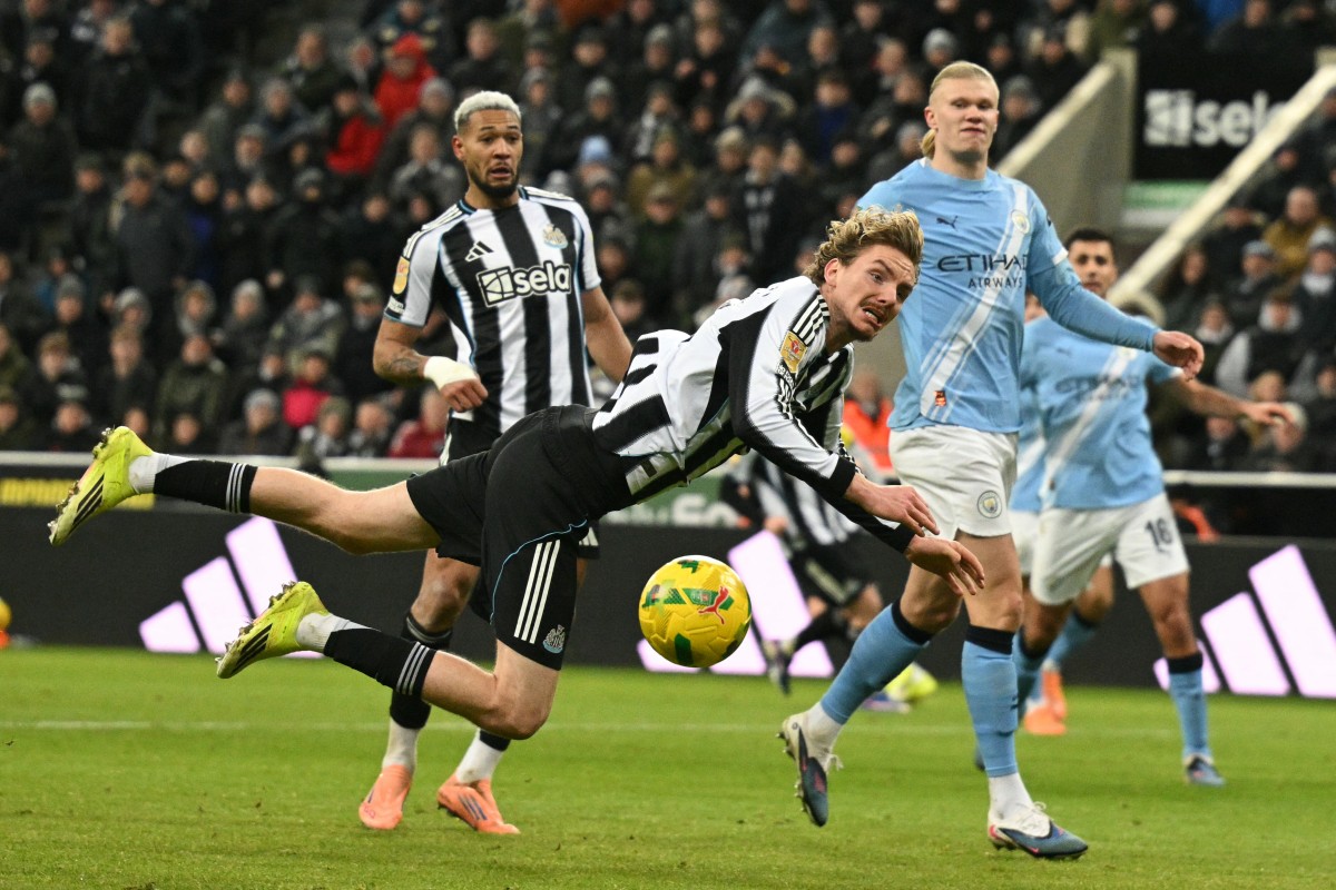 قبل موقعة كأس الرابطة: 13 لاعبًا خارج حسابات مانشستر سيتي ونيوكاسل 