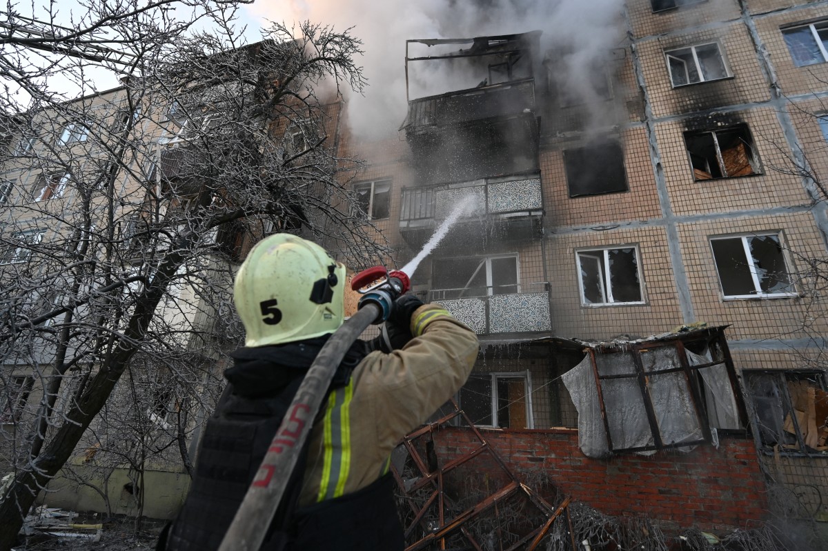 Russia's drone attack kills 2 in Dnipropetrovsk