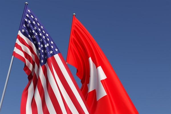 قرار تاريخي..سويسرا تمنع السلاح عن ترامب وت&#