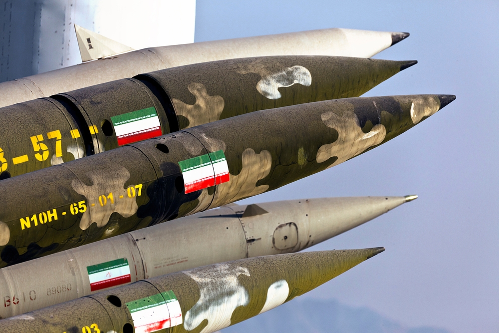 Iran threatens to use advanced weapons as war escalates