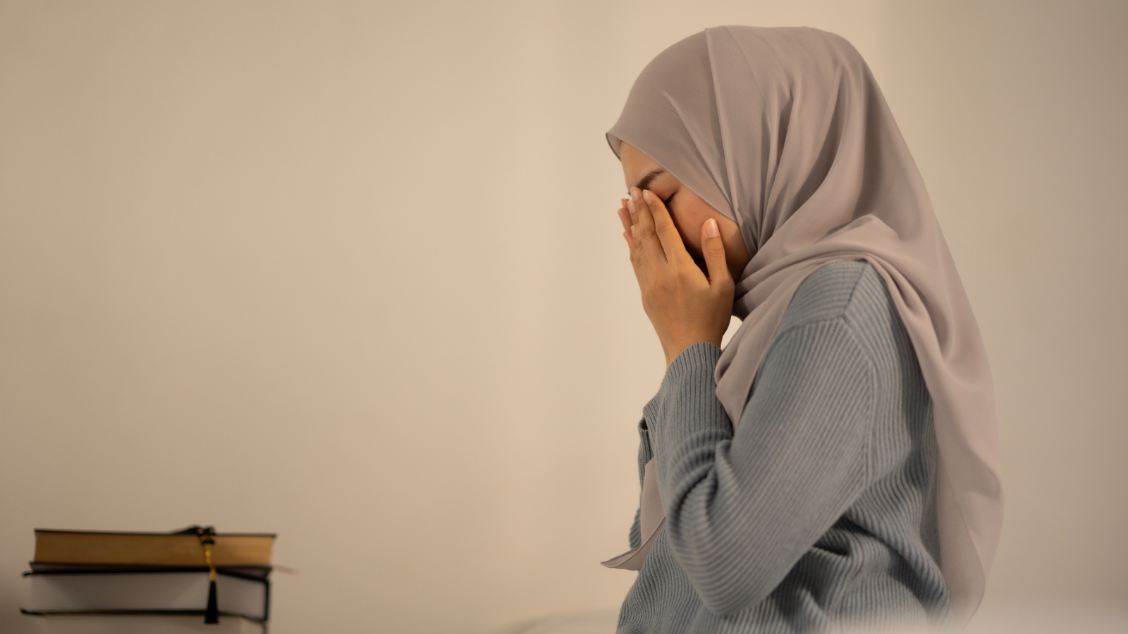 دعاء لأمي المتوفية في شهر ذي القعدة