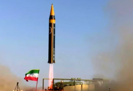 الحرس الثوري الإيراني يعلن موقفه من العدوان الإسرائيلي على بيروت