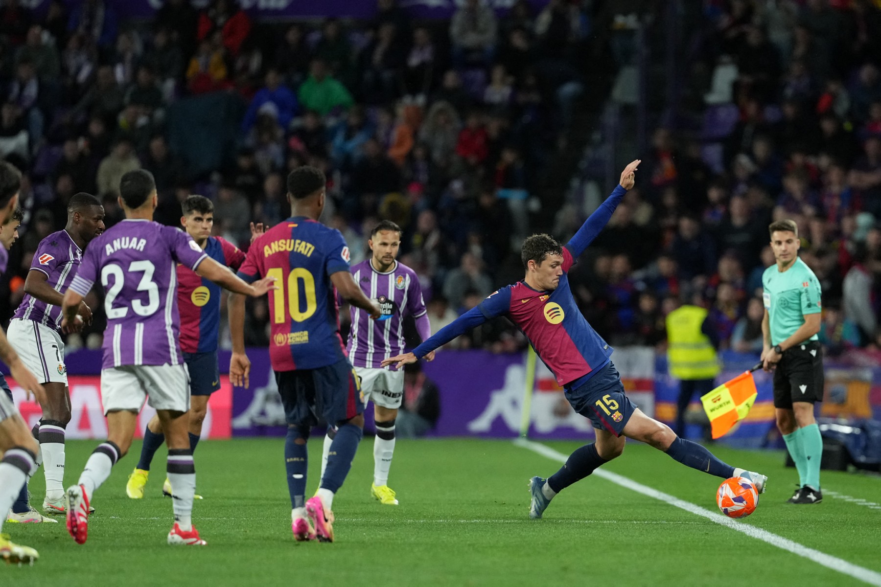 كريستنسن يرفض عرض برشلونة للتجديد وسط اهتمام إنجليزي وألماني