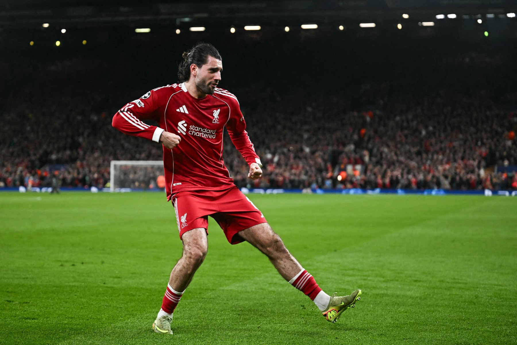 سوبوسلاي يثير الجدل حول مستقبله مع ليفربول بعد ديربي الميرسيسايد