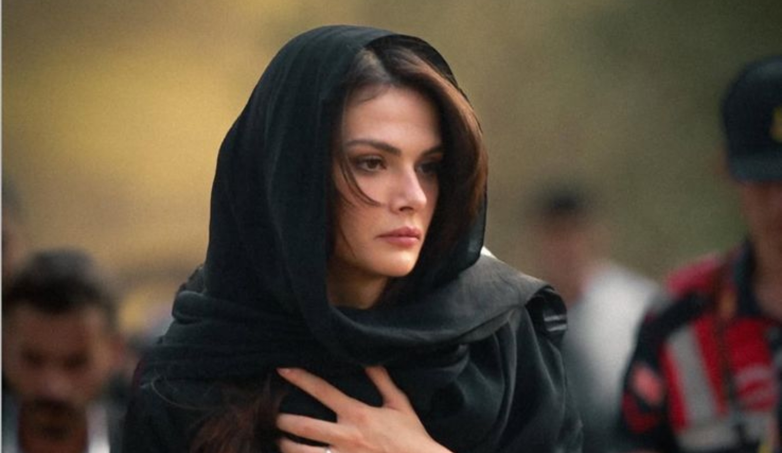 تصاعد قضية سينام أونسال وفرض منع من السفر