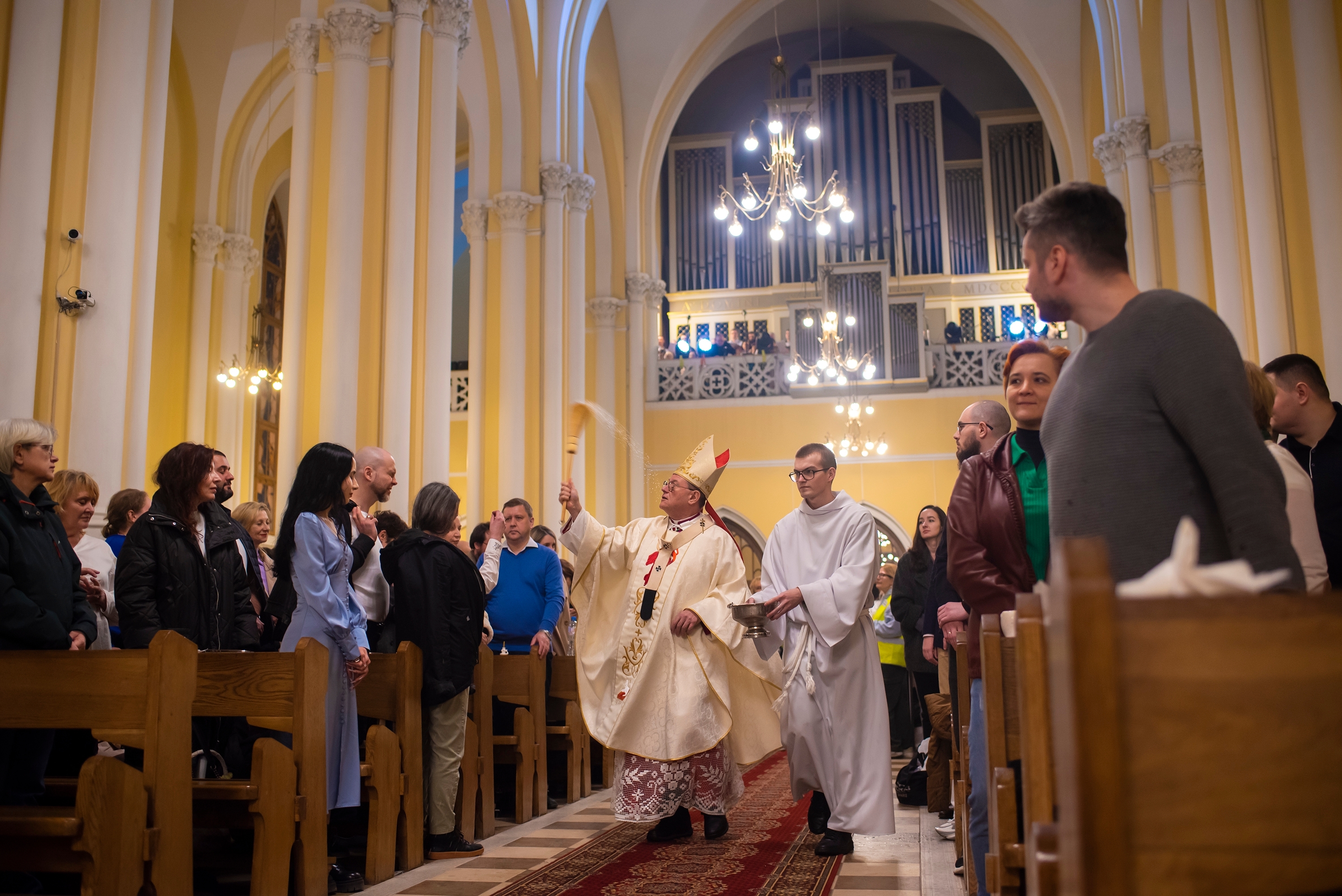 روسيا تتهم أوكرانيا بخرق هدنة عيد القيامة