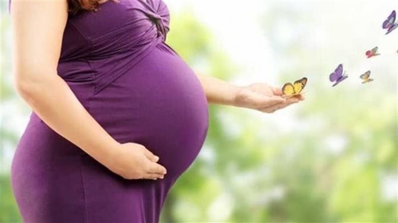 تفسير حلم الزوج بأن زوجته حامل في المنام ودلالاته