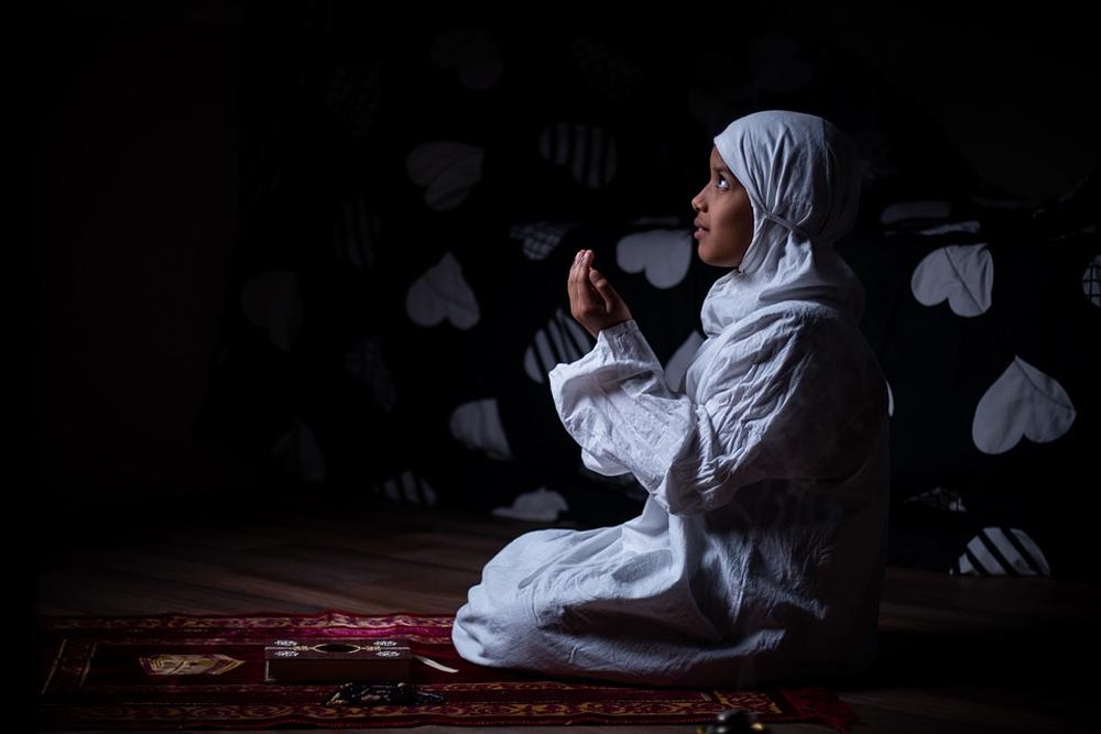 تفسير حلم ثوب الصلاة للمتزوجة لابن سيرين