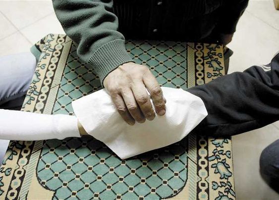 تفسير حلم رؤية المأذون في المنام ودلالاته للزواج والطلاق
