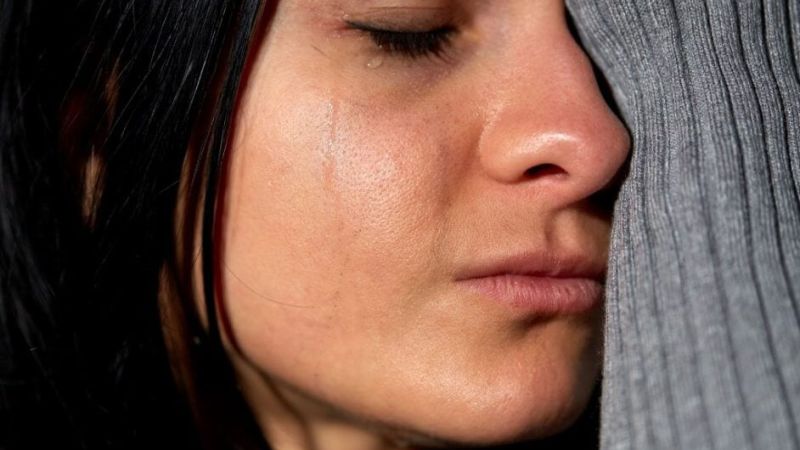 تفسير رؤية الأم المتوفية في المنام ودلالاتها لابن سيرين