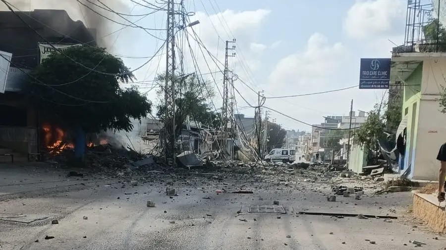 الجنوب يشتعل مجددا.. مسيّرات إسرائيلية تضرب بلدات لبنانية وحزب الله يرد
