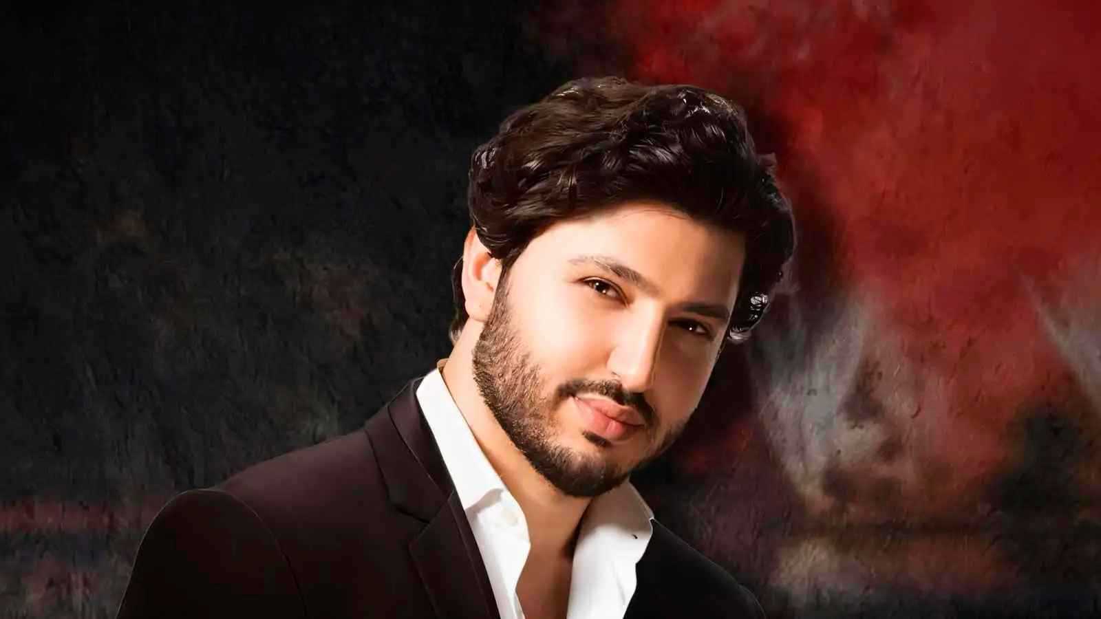 محمد فضل شاكر يرزق بمولوده الأول 