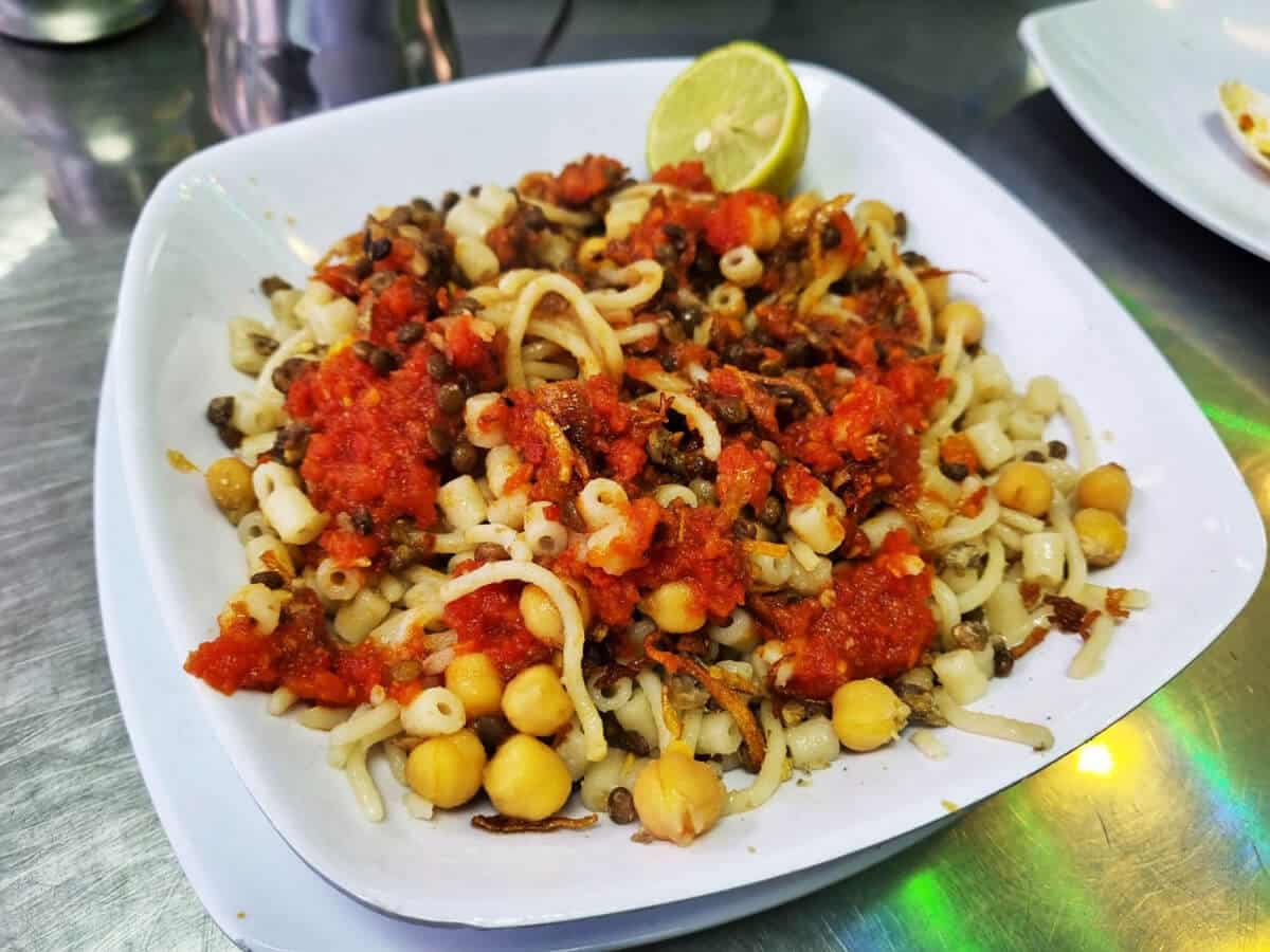 الكشري في المنام وتفسير حلم أكل الكشري بالتفصيل
