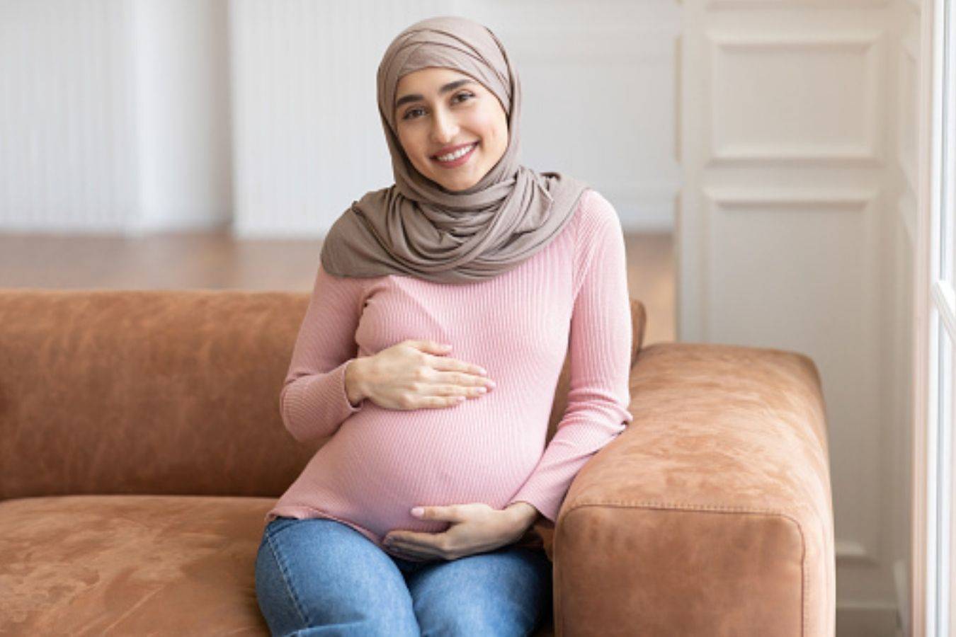 حلمت أن زوجي تزوج علي وطلعت حامل فما تفسير المنام؟