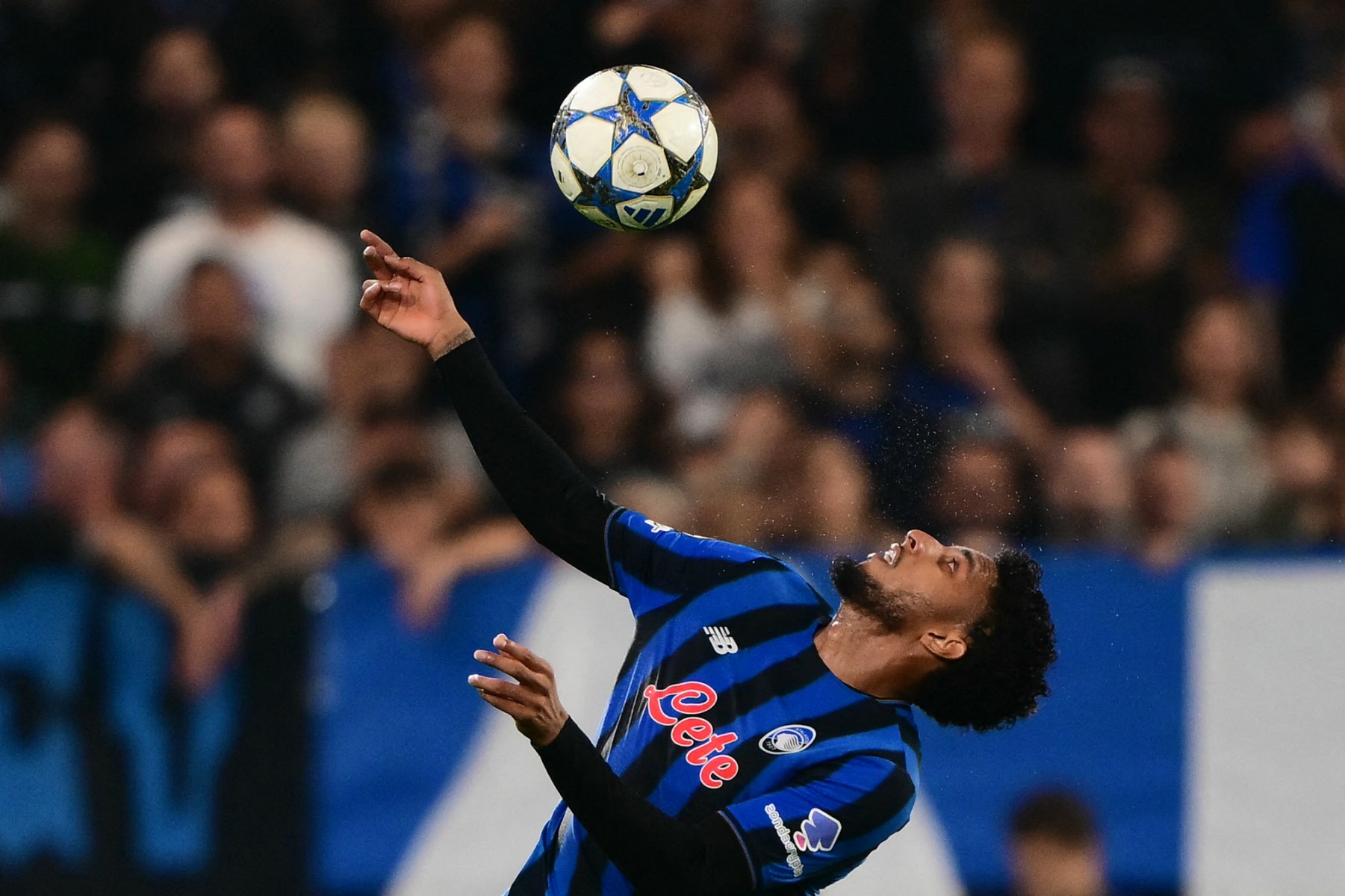 بعد حسم صفقة إيدرسون: مانشستر يونايتد يجهز للإعلان عن صفقته الصيفية الثانية