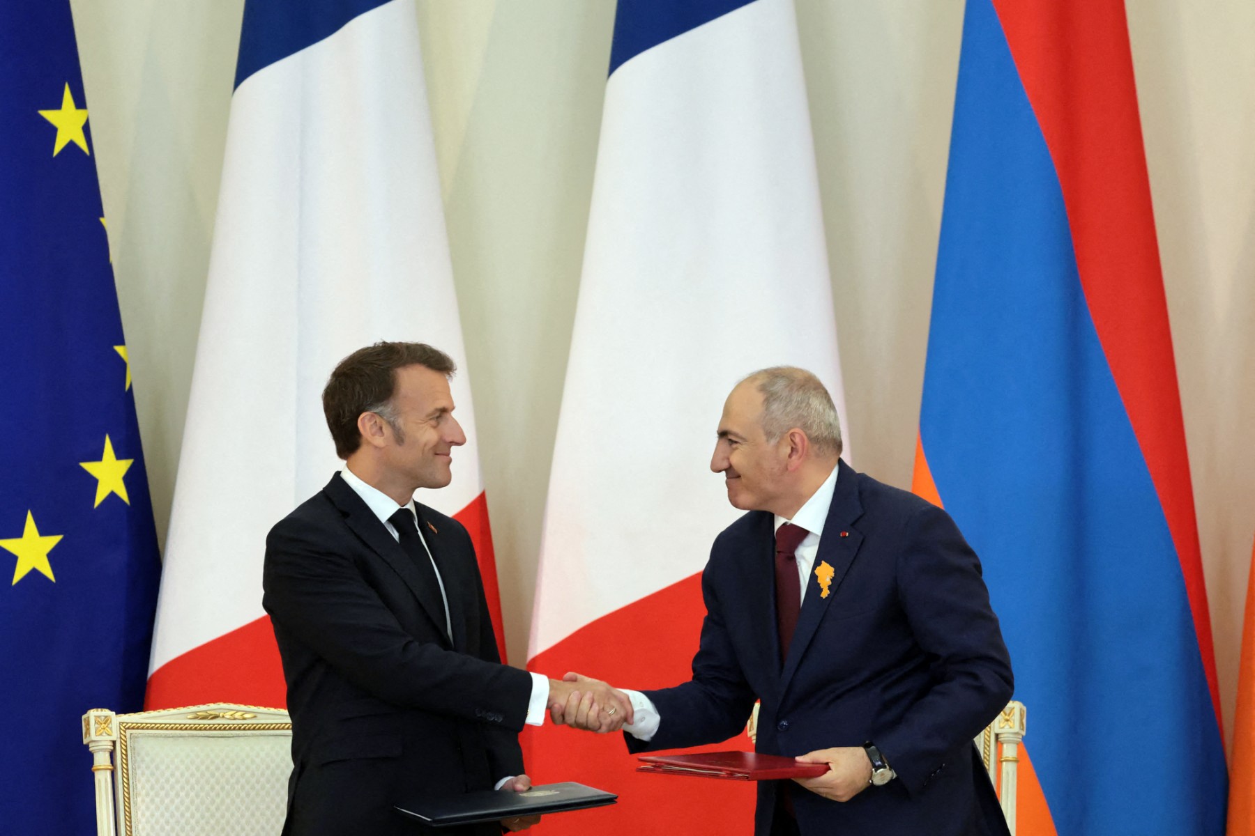 Armenia Weighs EU Membership, Potential Exit from Russian-Led Union Amid Geopolitical Shifts