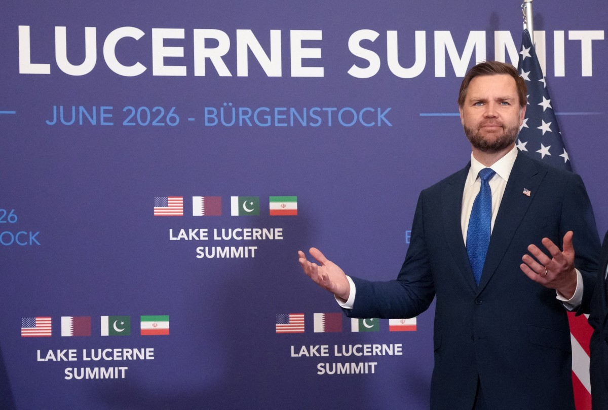 JD Vance says 16 million barrels of oil flowed through Hormuz in 24 hours