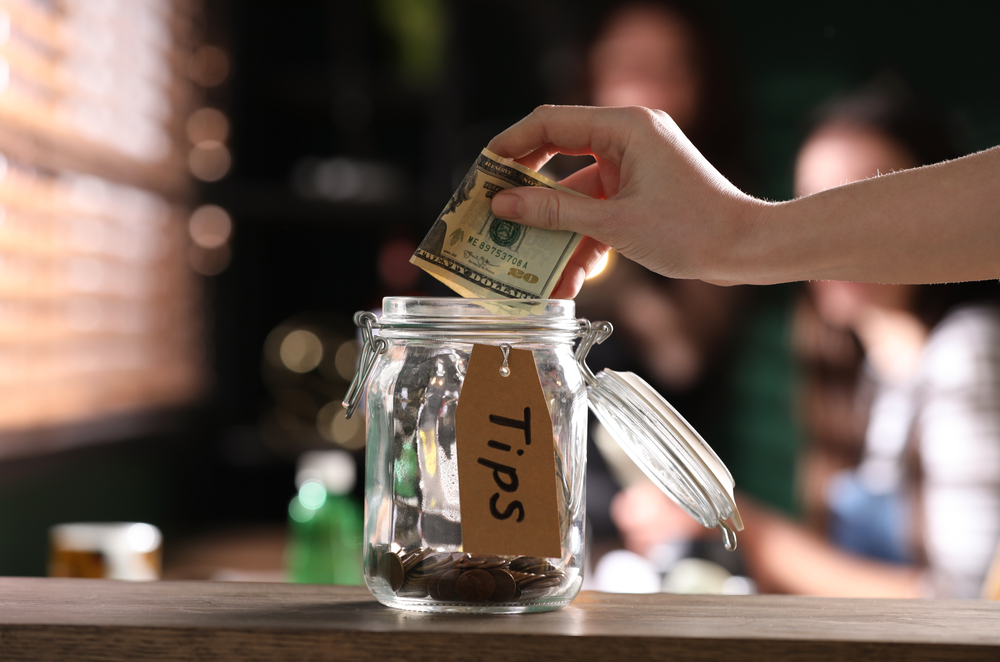 US restaurants add mandatory tips to bills as World Cup fans are unfamiliar with tipping culture