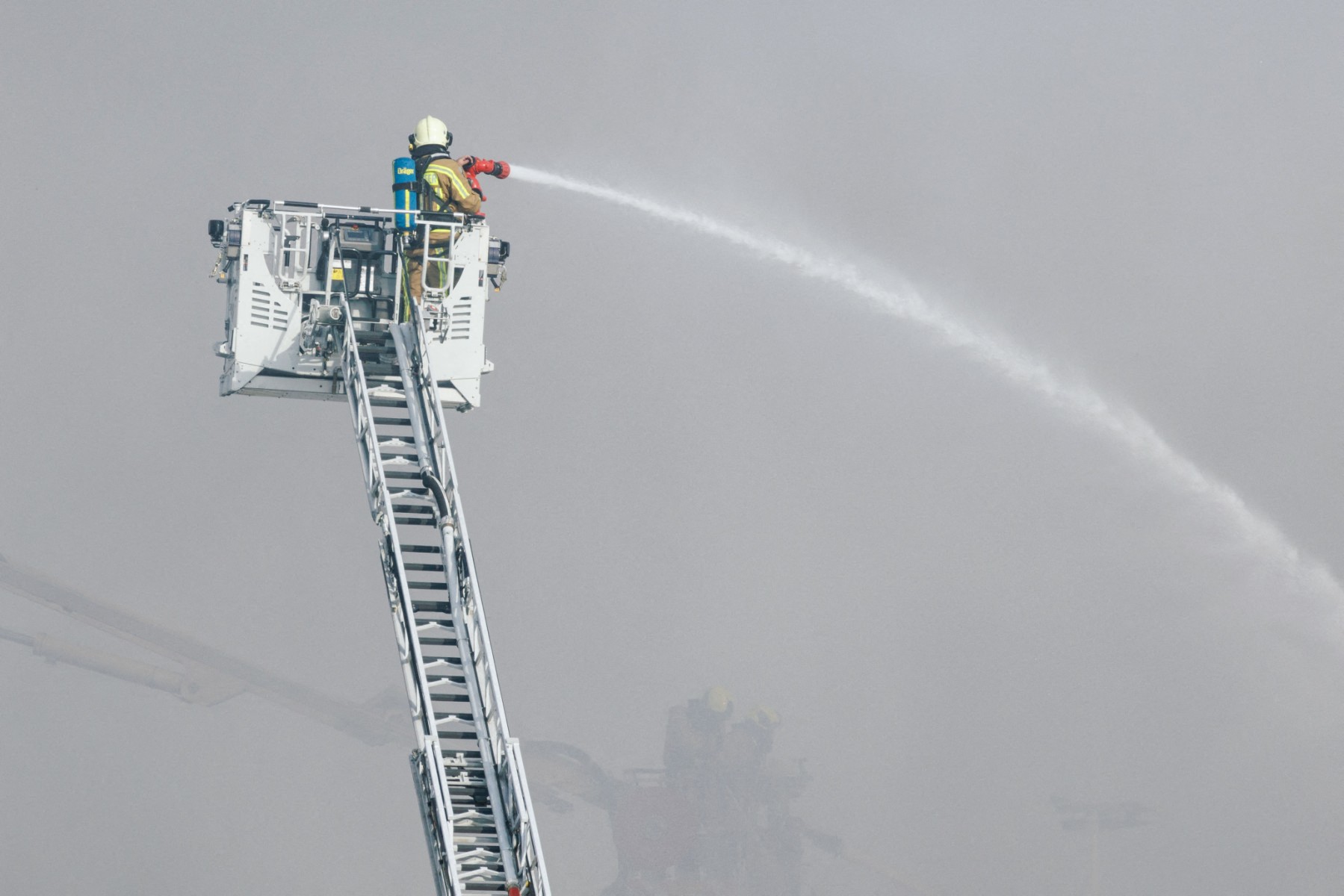 At least five dead in fire in Antwerp