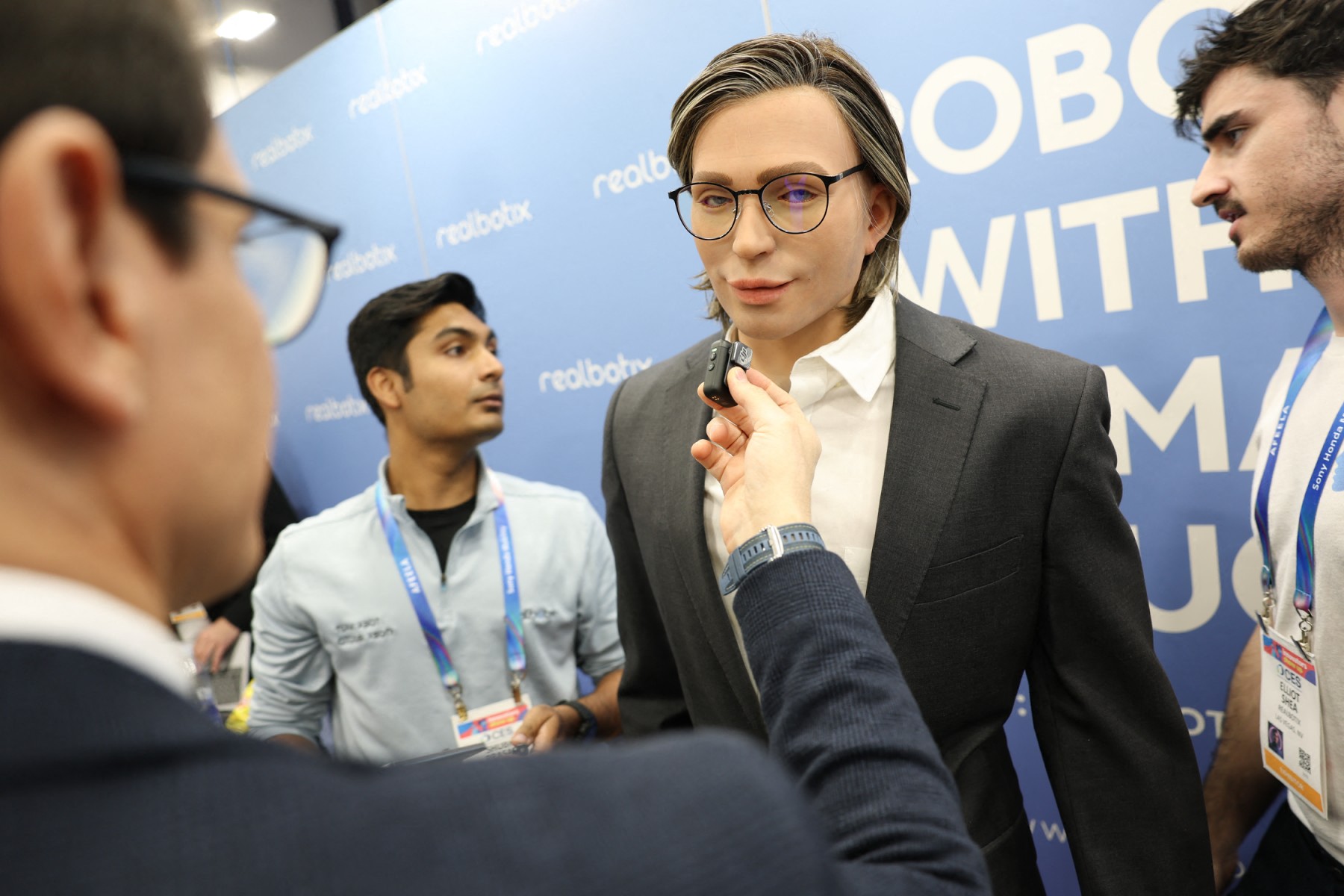 NY school acquires $58,000 robot teaching assistant