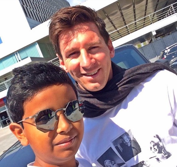 Money Kicks Makes A Money Kicks Milkshake Al Bawaba Money kicks wraps a ferrari in supreme x louis vuitton print. money kicks milkshake