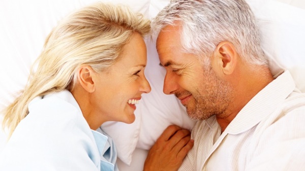 كيف يؤثر التقدم في السن على الانتصاب البوابة