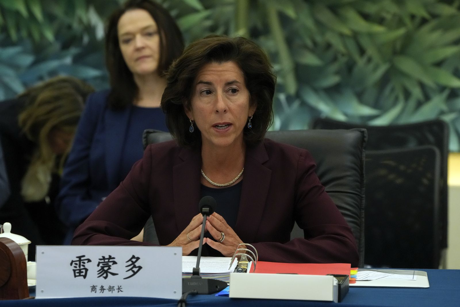 Raimondo in fresh talks on trade disputes to restore US-China ties