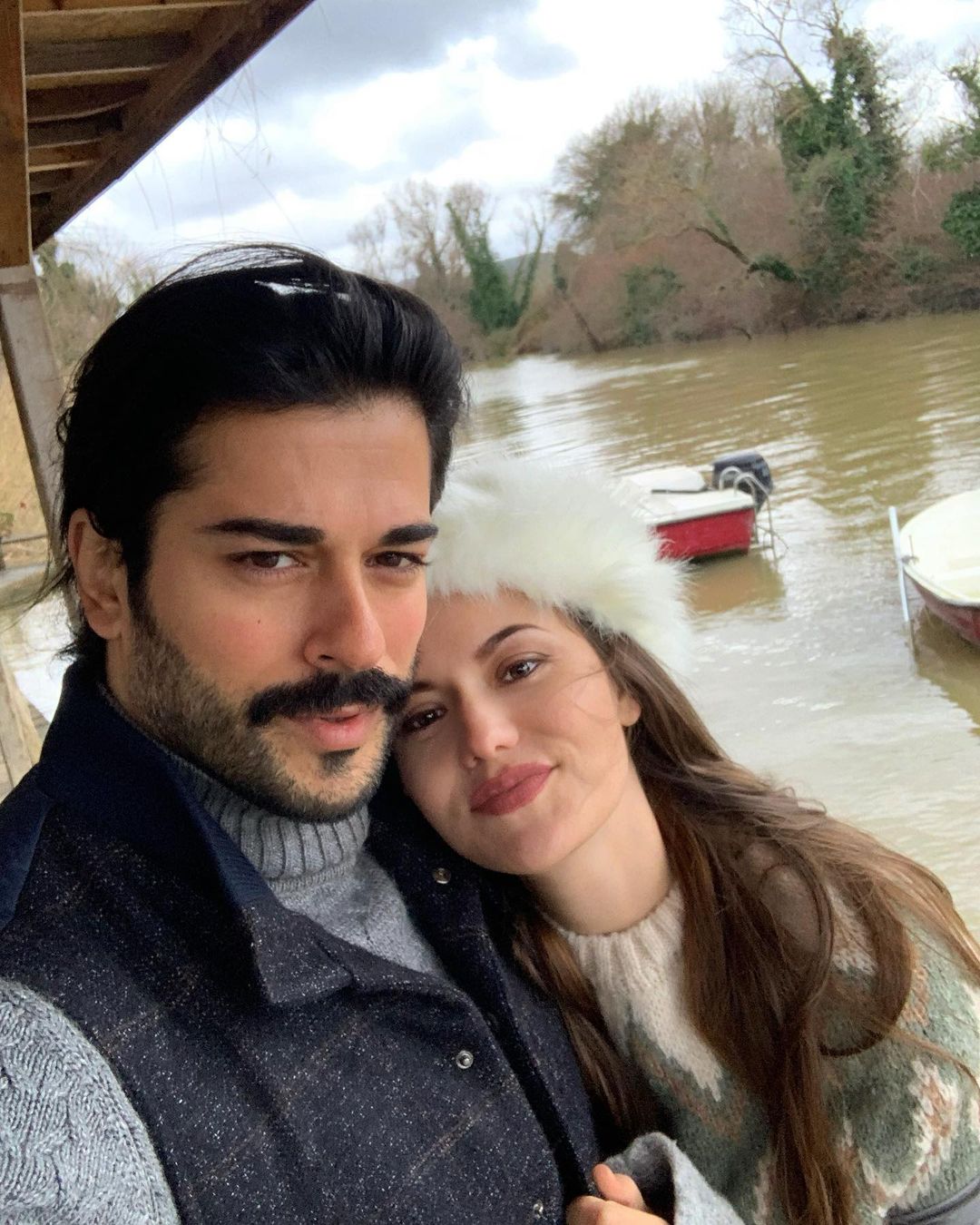 Fahriye Evcen ve Burak Özçivit boşanmayı düşünüyorlar mı?