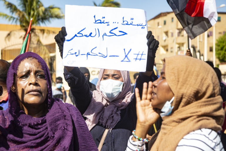 ""اتفاق البرهان - حمدوك قوبل برفض من قوى سياسية رئيسية