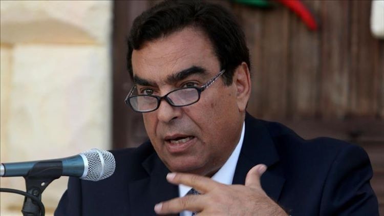 ""جورج قرداحي رفض الاحد تقديم استقالته على خلفية الازمة مع الخليج