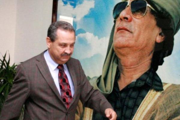 ""شكري غانم