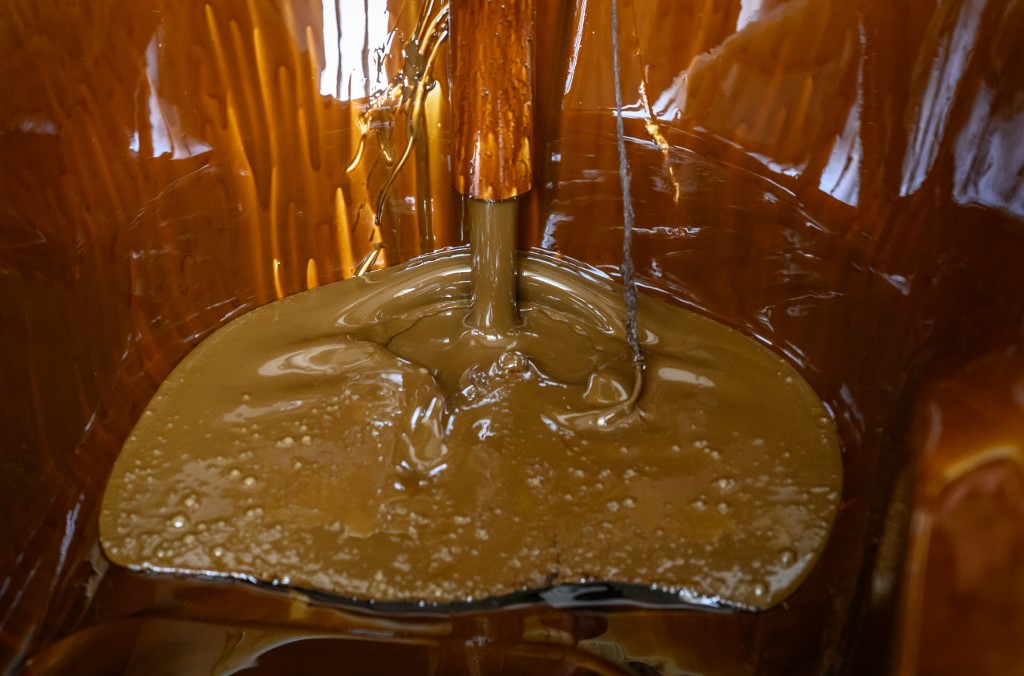 The Best Thing For Your Soars is to Have an Azarbaijani Crude Oil Bath