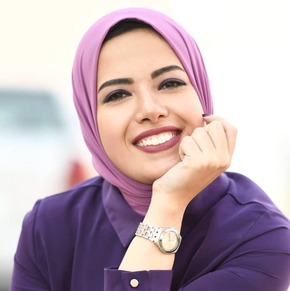 "آية السيسي"