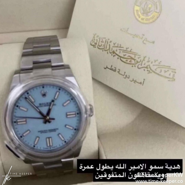 أمير قطر يفاجئ الطلبة الأوائل بساعات روليكس