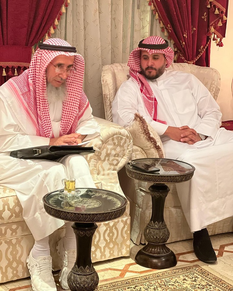 "عبدالعزيز الزايد طليق دانة الطويرش"