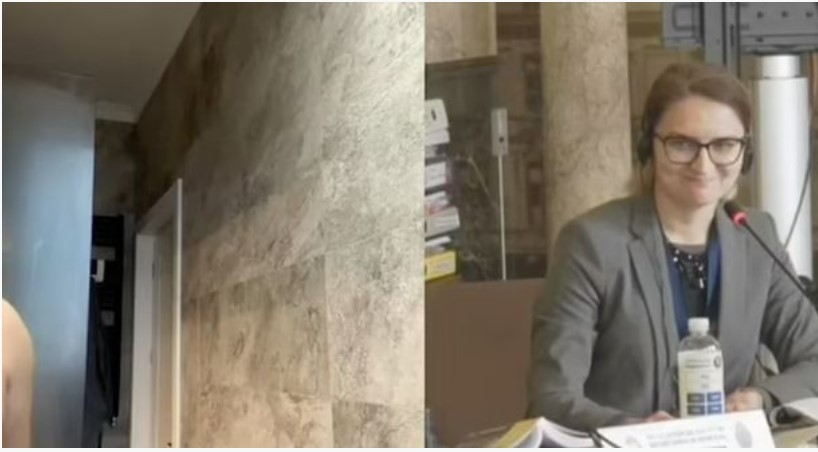 "السياسي الروماني ألبرتو يوسف كاريان عاري"