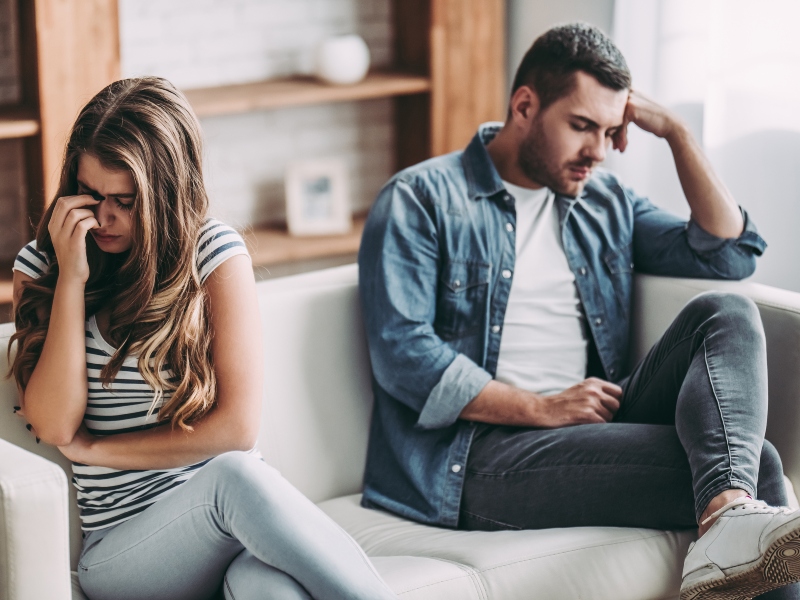 علاقات البوابة: اسأل نفسك هذه الأسئلة قبل الانفصال